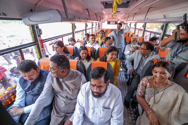 rajmata jijau nuw bus pratap sarnaik